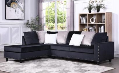 CINDY VELVET RESERVIBLE SECTIONAL SOFA BLACK