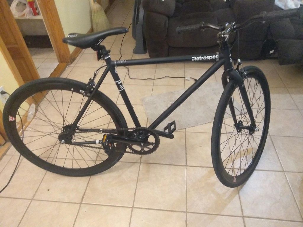 Retrospec Mantra V2 Fixed-Gear / Single-Speed Bike Matte Black / 57cm-l