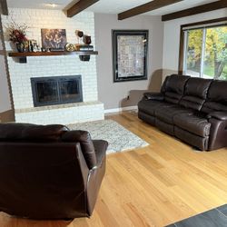 Brown Leather Sofa/recliner Set
