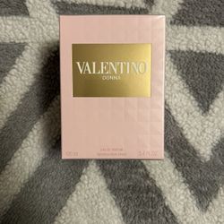 Valentino Woman