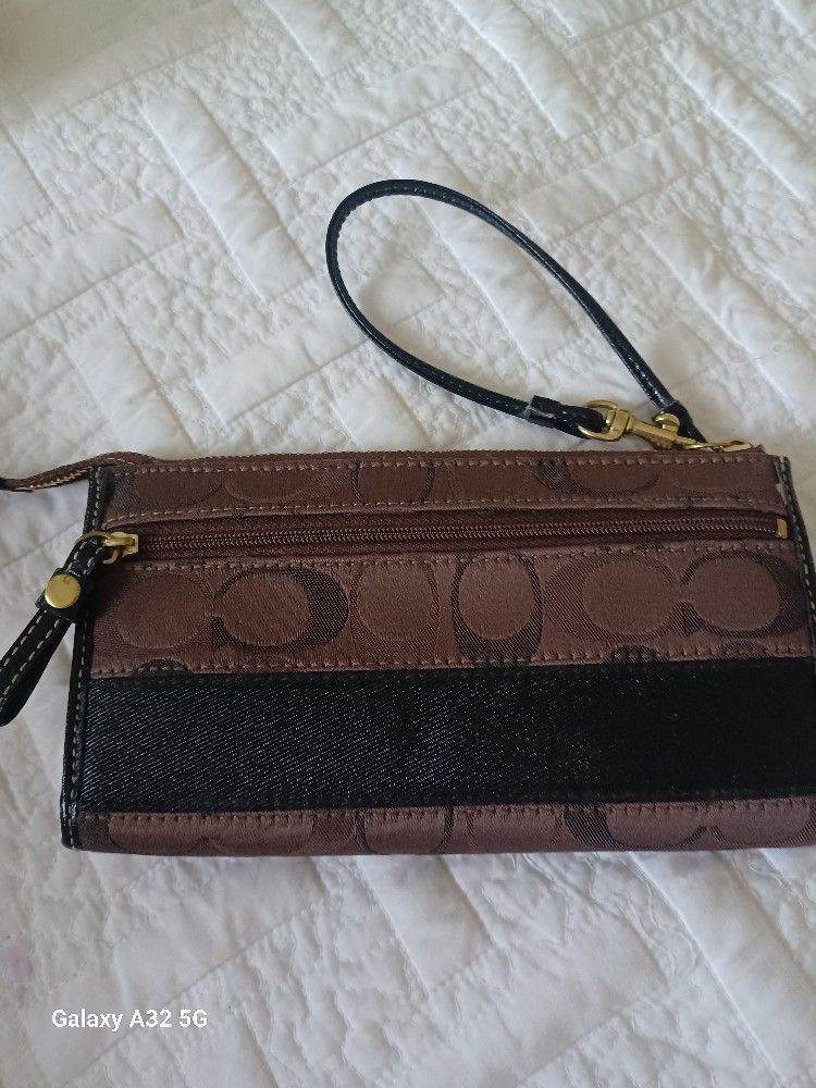 Coach Large Zippered Wallet Wristlet