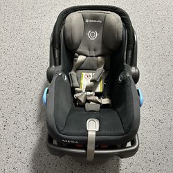Uppababy Mesa Infant Car seat With New Born Insert