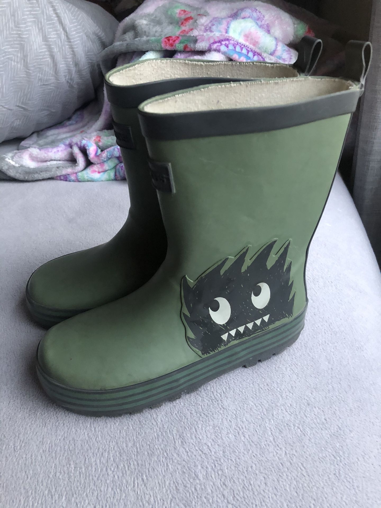 Boys rain boots size: 10 cotton kids