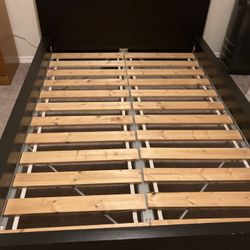 Dark Brown Bed (Full Size)