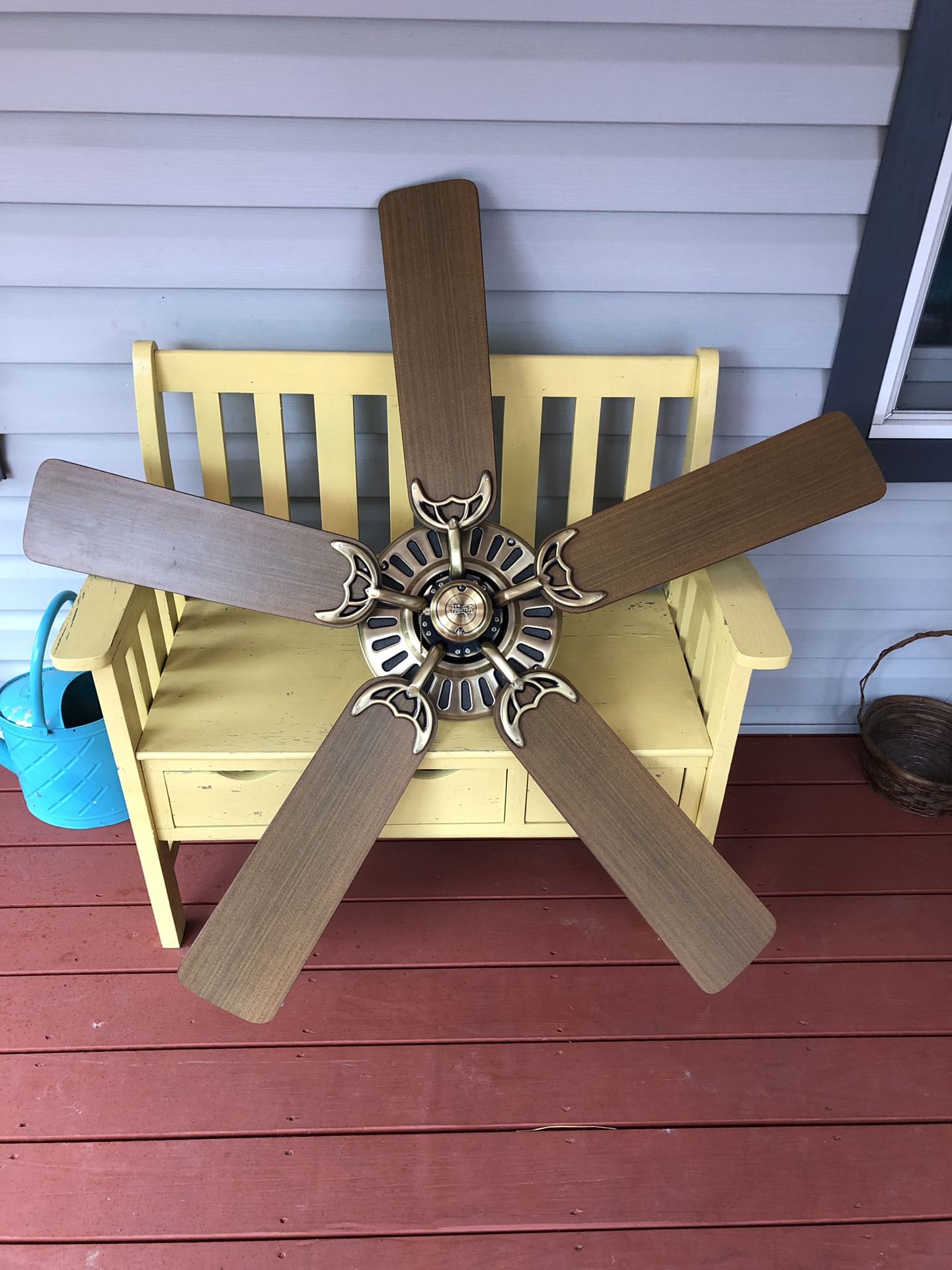 Two (2) Hunter Ceiling Fans looks great and runs perfect. One penny or best offer ;)