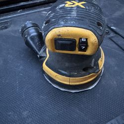 DEWALT 20V MAX XR Orbital Sander Cordless Brushless 5 in. Random (Tool Only)