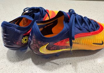 Soccer Cleat Nike Phantom 6 Elite FG