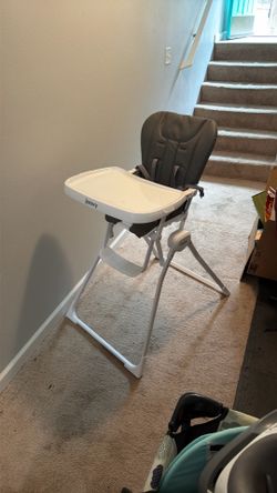 Joovy high Chair