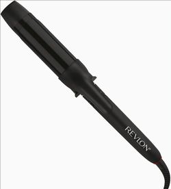 REVLON SmoothStay 1.5" Coconut Oil Infused Curling Iron
Ceramic Curling Iron with Tourmaline Ionic Technology, Loose Soft Curls, Enhanced Shine, Reduc