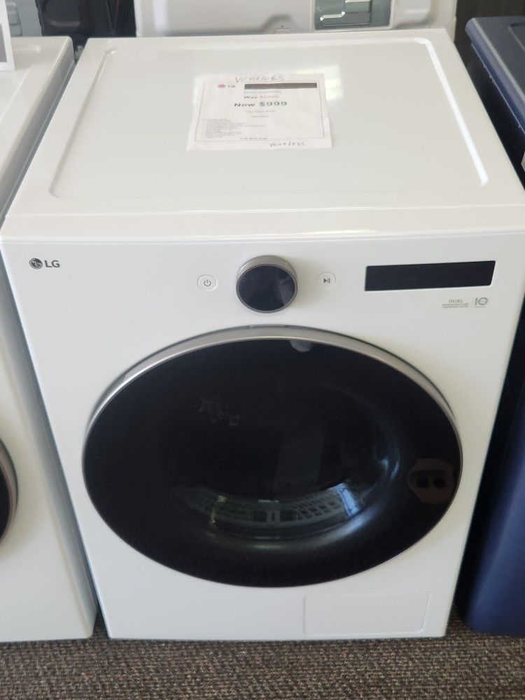 7.8 cu. ft. Dual Inverter Heat Pump ventless Electric Dryer with DirectDrive Motor. 6 Motion and Al Sensor Dry in White