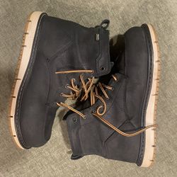 Keen  Mens Work boots Aluminum Toe Size 