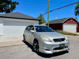 Toyota 2004 matrix XR AWD sport one owner