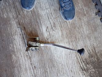 Automatic gear shifter