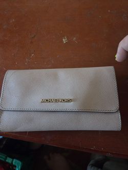 Michael Kors wallet
