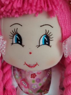 muñeca artesanal Colombiana