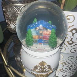 Taylor Swift Lover Snow Globe