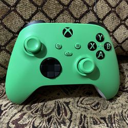 Green Xbox Series S|X Controller