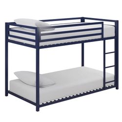 Metal Twin Over Twin Bunk Bed 