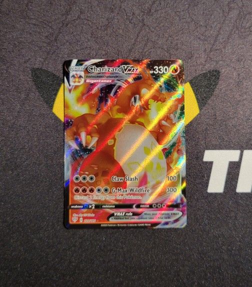 Pokemon Card Charizard VMAX Darkness Ablaze