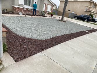 Rocks Design and artificial green grass