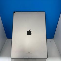 Apple iPad Pro 12.9 inch 2ND GEN - IOS 17 - LARGEST IPad - 90 Days Warranty - Pay $1 Down available - No CREDIT NEEDED