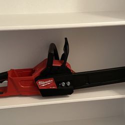 Milwaukee 2727-20 M18 FUEL 16 in. Chainsaw Tool Only - Battery and Charger NOT Included