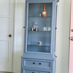 Display / China Cabinet with Glass Shelves 
