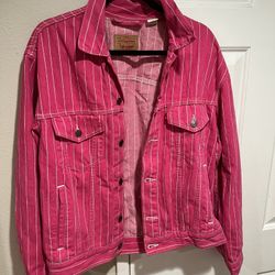 Supreme Levi's Pinstripe Trucker Denim Jacket (With Pin) Magenta Stripe Size M