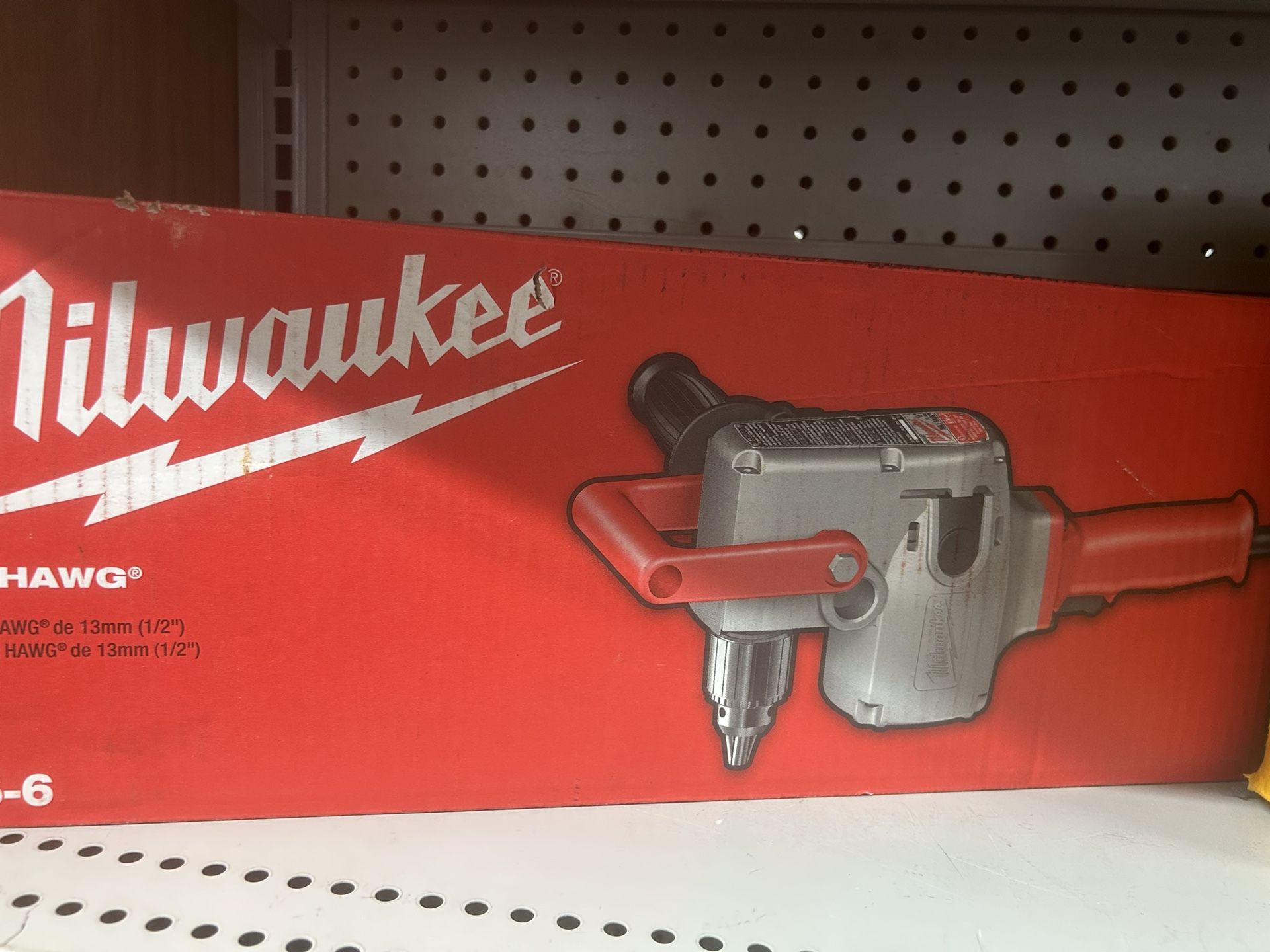 MILWAUKEE 1675-6 HOLE HAWG