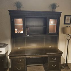 Desk and Bookshelf 