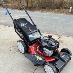 Craftsman Self Propelled Lawnmower