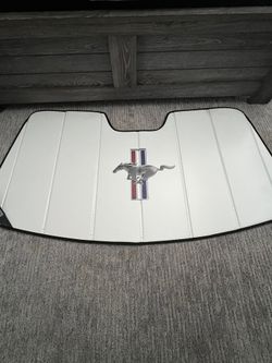 Mustang Hardcover Windshield Cover 