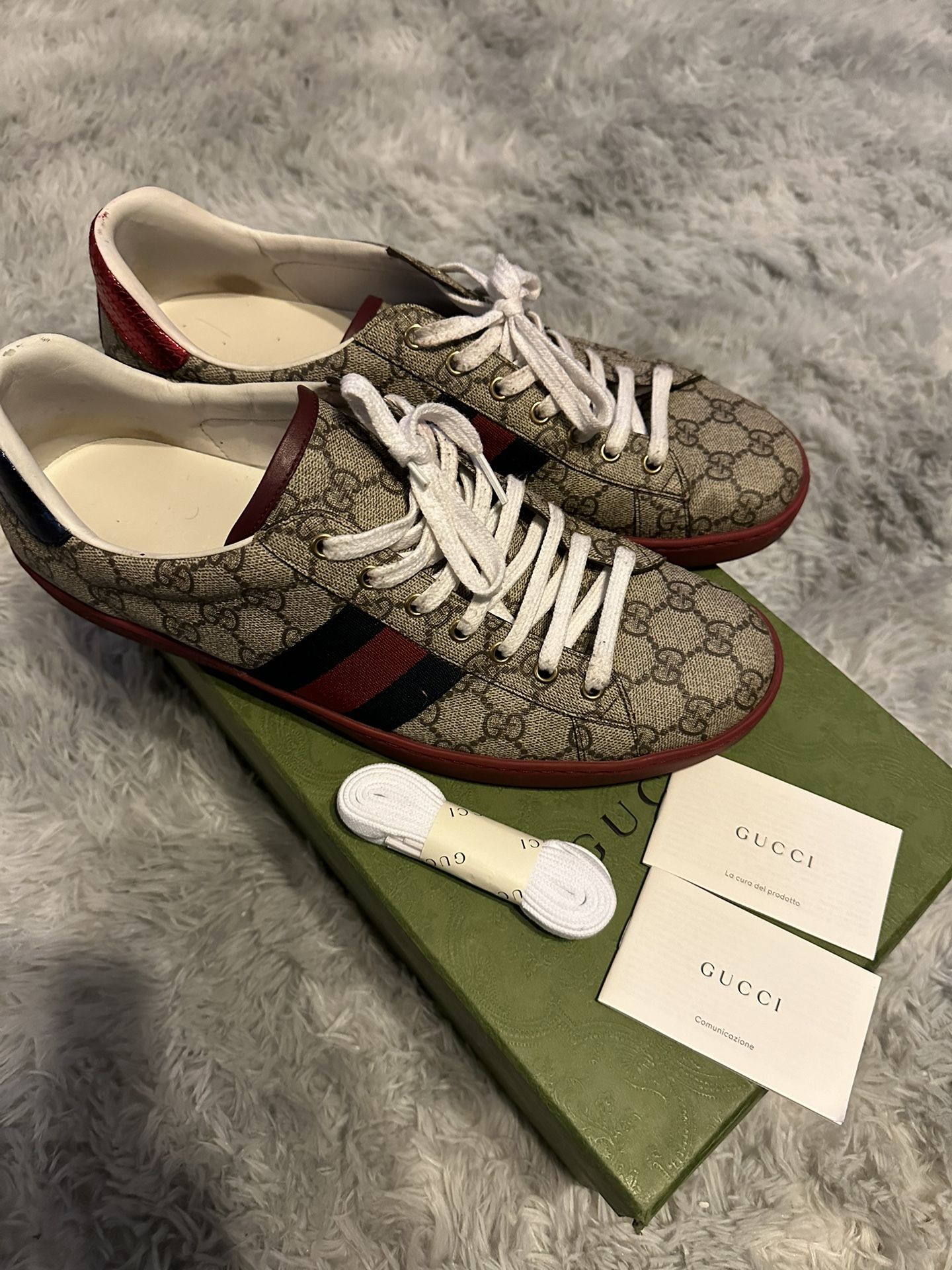 Gucci Ace Sneakers (US13) - like New W Box