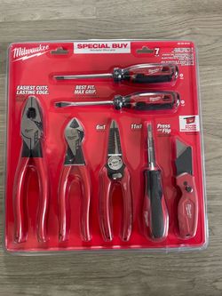 Milwaukee 7-Piece Electrician's Hand Tool Set(firm price)