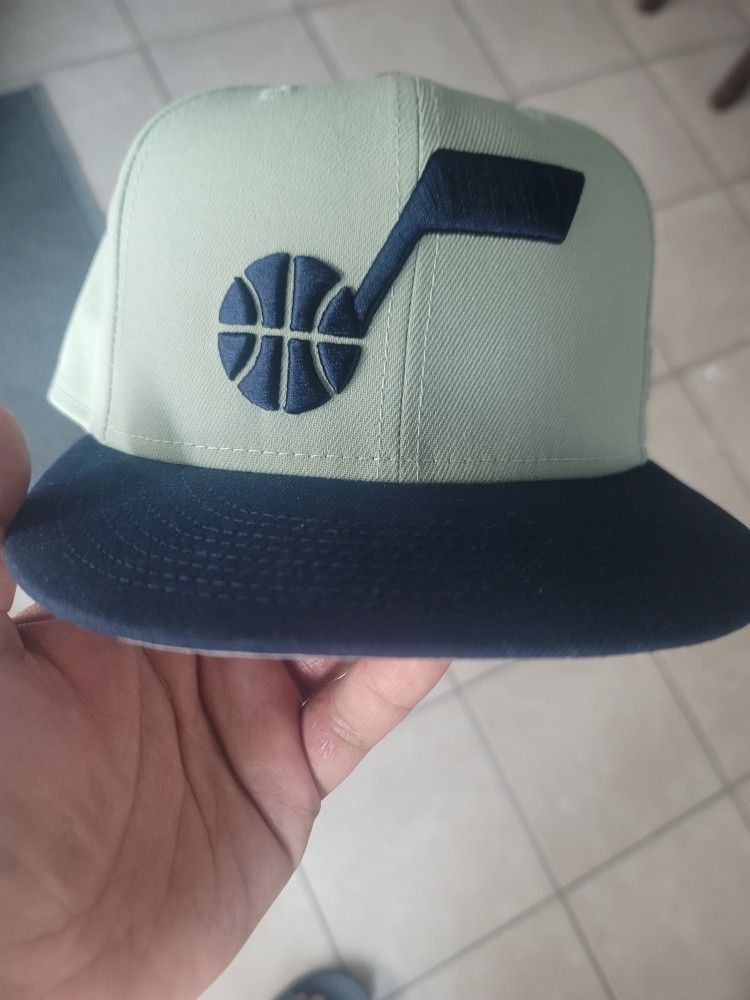 Utah Jazz- New Era 59Fifty Fitted Hat- 7 ⅝