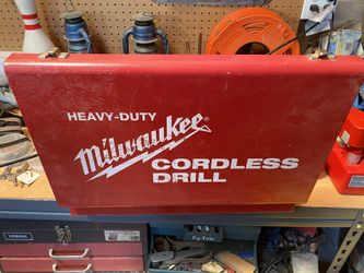 Milwaukee cordless drill
