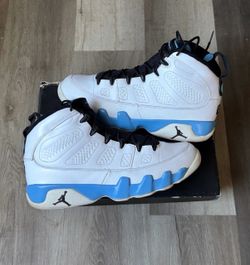 Jordan 9 powder blue size 11