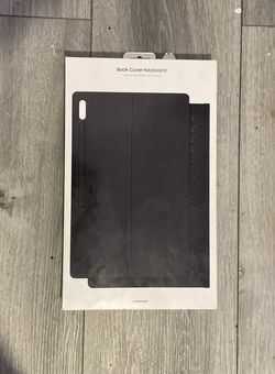 Samsung - Galaxy Tab S8 Ultra Book Cover Keyboard - Black