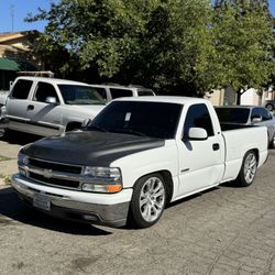 99-02 Silverado HD Hood