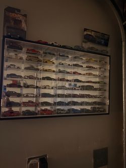 Hot Wheels Die-Cast Car Collection with Display Case