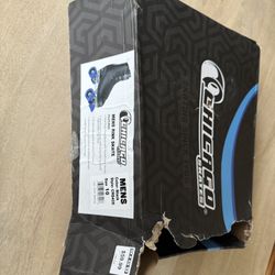 Men’s Rink Skate - size 10