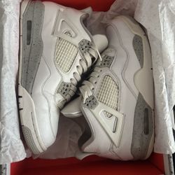 Jordan 4