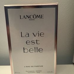 La Vie Est Belle