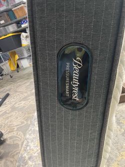 FULL SIZE BEAUTT REST MATTRESS