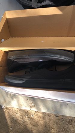 Black vans shoes size 10
