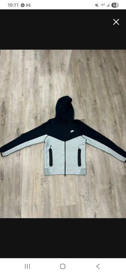 Nike tech