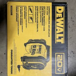 DEWALT 20V MAX Cordless Electric Portable Inflator (Tool Only)