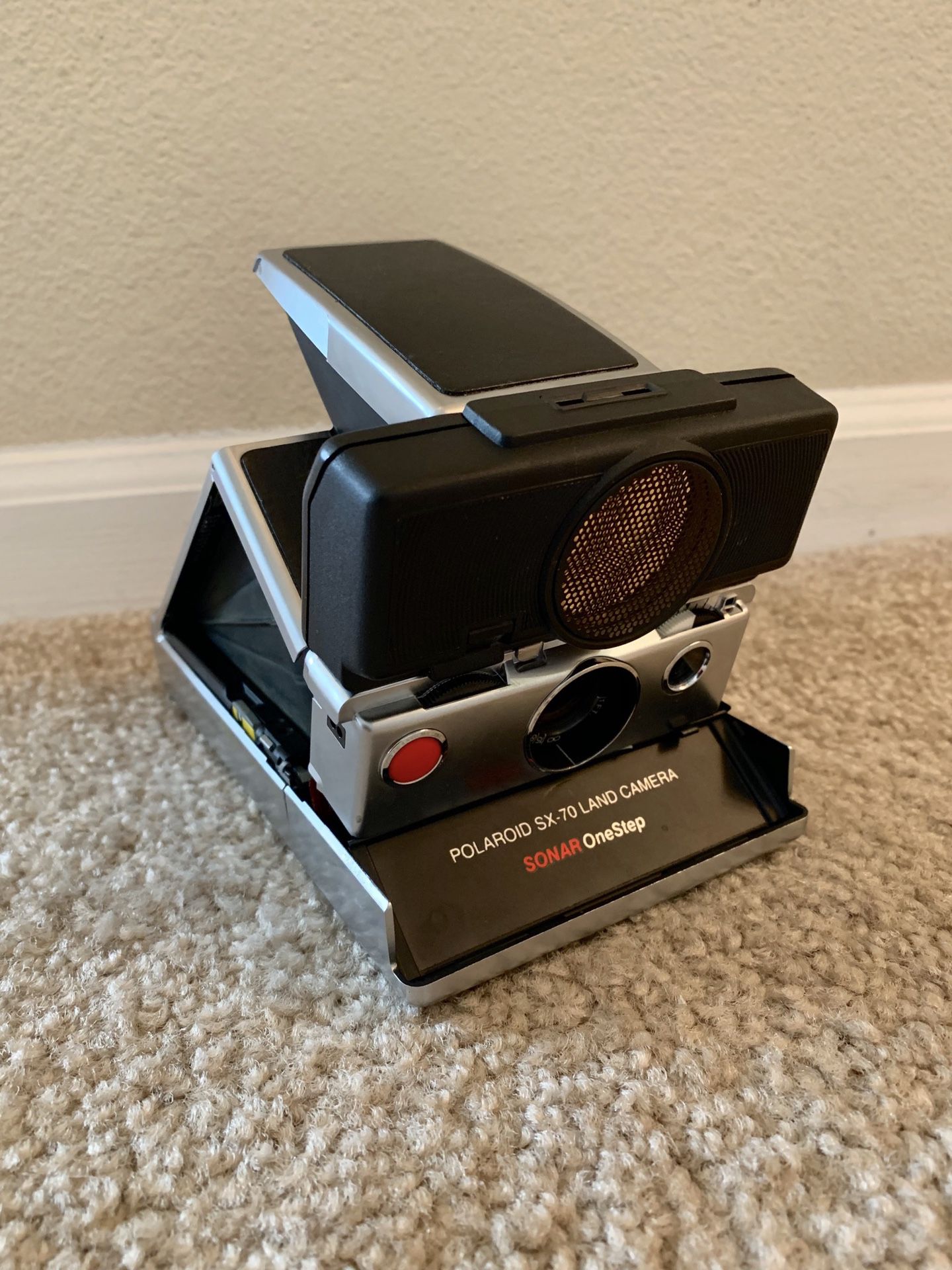 Polaroid Sonar SX-70