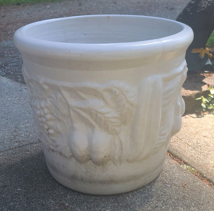 Beautiful Large White Ceramic Flower Pot With Fruit Design