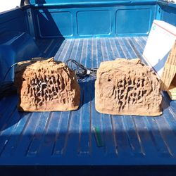 Outdoor Rock Speakers